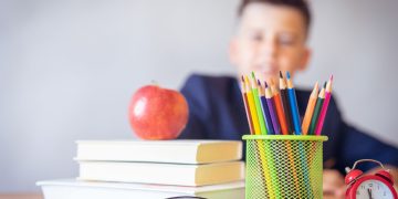 Τα μωρά του covid πάνε σχολείο