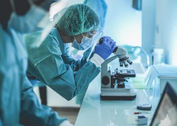 Μείωση κλινικών ερευνών στην Ευρώπη