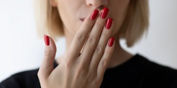 ΄Οταν η προσβολή είναι μασκαρεμένη με χιούμορ