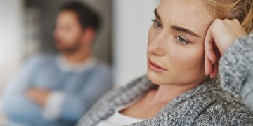10 λόγοι που προκαλούν θλίψη στη σχέση