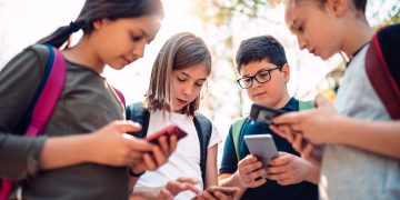 Παρουσίαση της Εθνικής Στρατηγικής Προστασίας των Ανηλίκων από τον Εθισμό στο διαδίκτυο