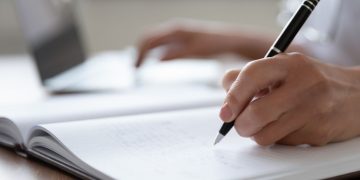 Το καθεστώς τους αντιμετώπισε ως σχιζοφρενείς επειδή διαφωνούσαν με τα μέτρα της κυβέρνησης: Μεγάλη έρευνα του BBC