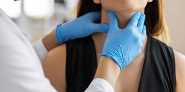 Υπερθυρεοειδισμός: Αίτια, συμπτώματα και θεραπεία