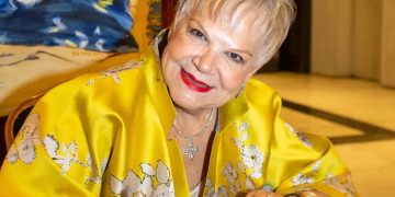 Τένια Μακρή