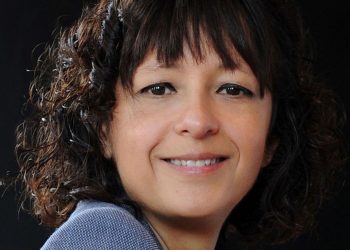 Emmanuelle Charpentier: Η Επιστήμονας που Άλλαξε τη Γενετική