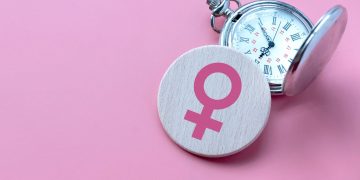 Η Δημοσιογράφος Ελεάννα Τρυφίδου αποκαλύπτει την δική της αναμέτρηση με την εμμηνόπαυση