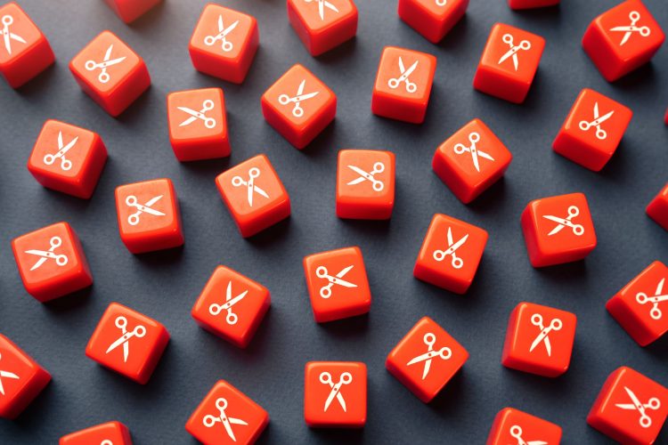 «Σφαγή» των ερευνητικών προγραμμάτων για κλινικές μελέτες από τον Τραμπ - Κραυγή αγωνίας από επιστήμονες, ερευνητές και φοιτητές