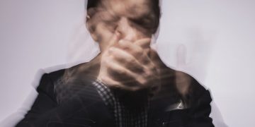 Αντιμετώπιση κρίσης πανικού: Πως αναγνωρίζεται και τι πρέπει να κάνω