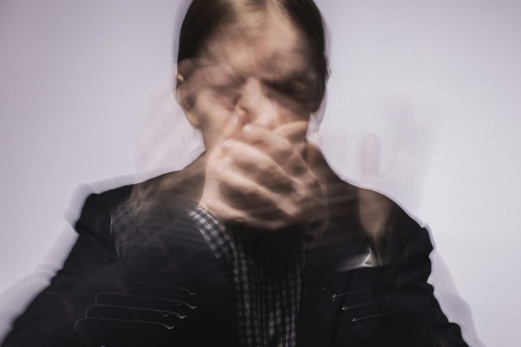 Αντιμετώπιση κρίσης πανικού: Πως αναγνωρίζεται και τι πρέπει να κάνω