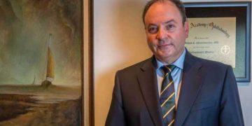 Σαν τα μάτια σας, τα …μάτια σας! Τι πρέπει να γνωρίζετε για τον καταρράκτη