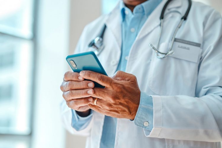 Έναρξη καθολικής εφαρμογής της νέας ψηφιακής πλατφόρμας του ΕΣΥ για τον Εθνικό Ηλεκτρονικό Φάκελο Υγείας (ΕΗΦΥ)