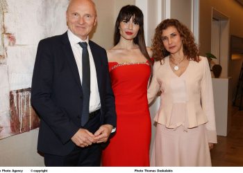 Ευγένεια, απλότητα και εκπληκτικές μελωδίες στην Πρεσβευτική Κατοικία του Γερμανού Πρέσβη στην Αθήνα