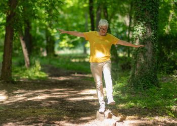 Αν δεν μπορείτε να σταθείτε στο ένα πόδι είναι απόδειξη γήρανσης