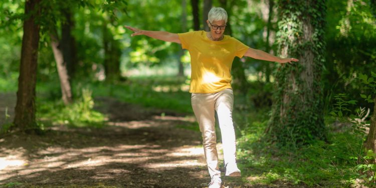 Αν δεν μπορείτε να σταθείτε στο ένα πόδι είναι απόδειξη γήρανσης