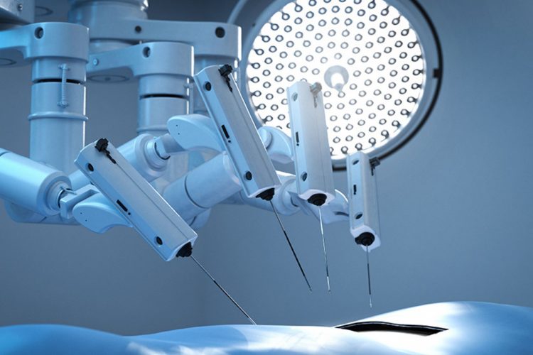 Ερρίκος Ντυνάν: Ρομποτική υποδόρια μαστεκτομή για πρώτη φορά στην Ελλάδα