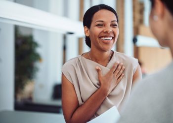 Σύνδρομο Williams: Άτομα που αντιμετωπίζουν τους ξένους σαν τους καλύτερούς τους φίλους