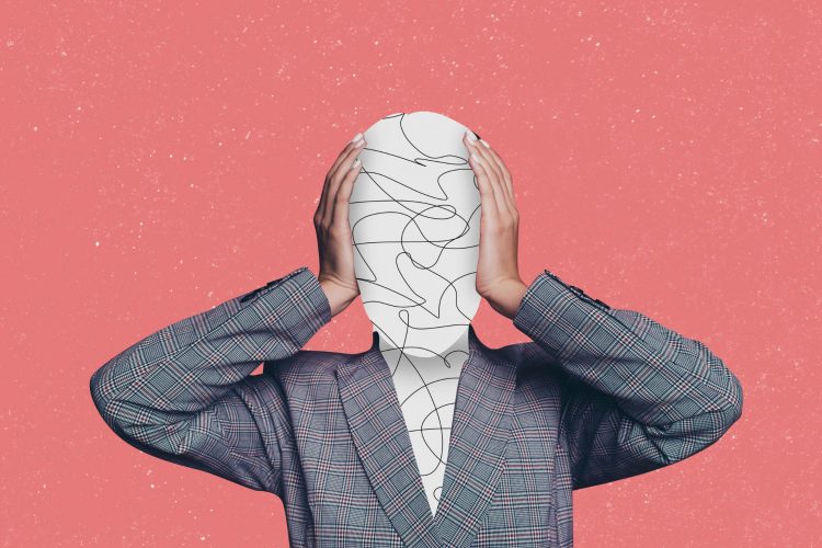 Η Ηλιθιότητα που μας καταδιώκει