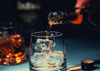 Νέα δεδομένα για το αλκοόλ και την καρδιαγγειακή υγεία