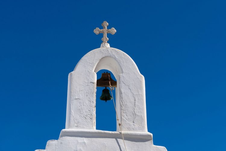 Αύγουστος: Μήνας θρύλων και θαυμάτων στην Ελλάδα