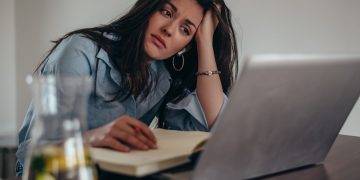 Στάδια επανένταξης στην εργασία μετά από διακοπές – post vacation blues