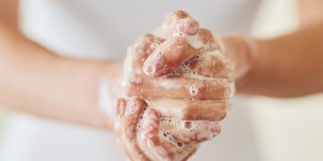 Το καλοκαίρι θέλει καθαρά χέρια