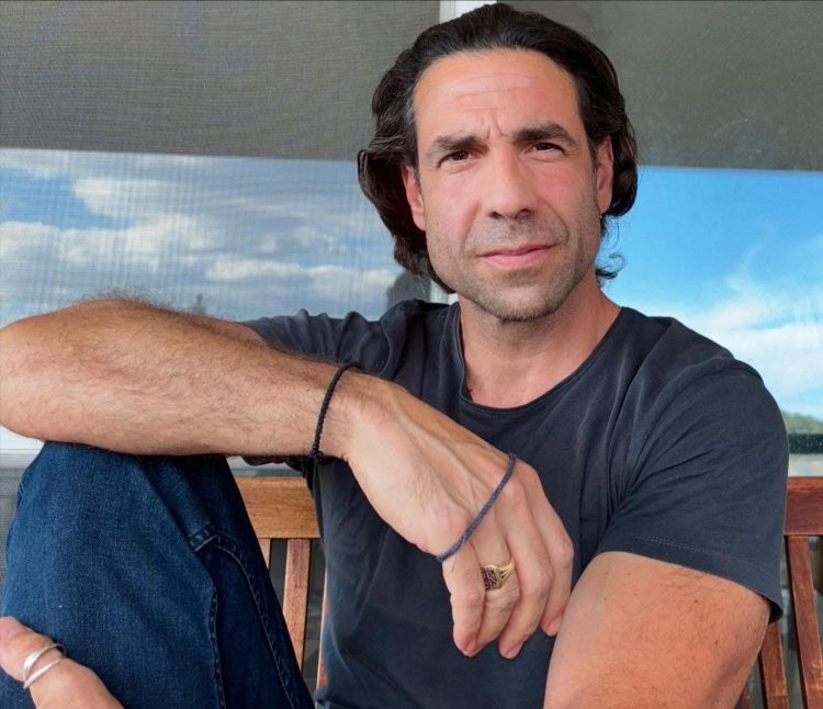 Η καρδιά μου…. Δεν είμαι καλά. Βοήθεια.