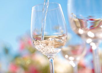 Πόσες μέρες διατηρείται το κρασί μετά το άνοιγμα