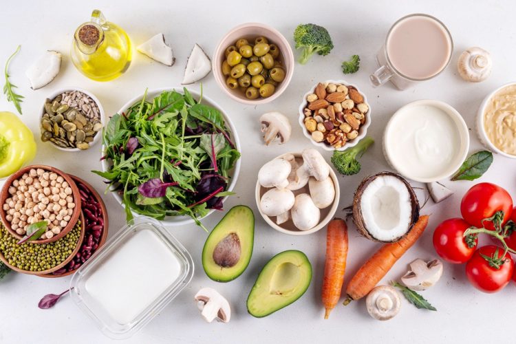 Ποια είναι η πλανητική διατροφή και πως μπορούν να αποτραπούν χιλιάδες θάνατοι στον κόσμο