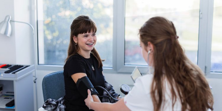 Μεγάλη αύξηση της υπέρτασης σε παιδιά και εφήβους