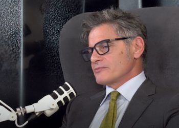 Αffidea neuraCare Athens: Ο καθηγητής Δήμος Δ. Μητσικώστας για τη σκλήρυνση κατά πλάκας σε απλή γλώσσα