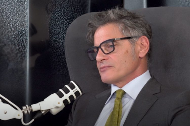 Αffidea neuraCare Athens: Ο καθηγητής Δήμος Δ. Μητσικώστας για τη σκλήρυνση κατά πλάκας σε απλή γλώσσα