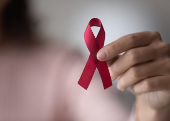 AIDS / HIV: Από την κρίση στην πρόκληση της εποχής μας