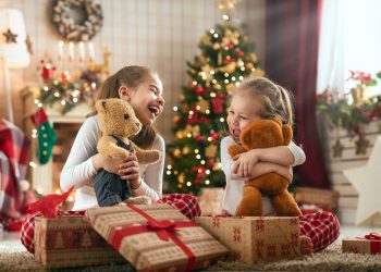 τα παιδιά βαριούνται τα πάντα όταν έχουν πάρα πολλά παιχνίδια