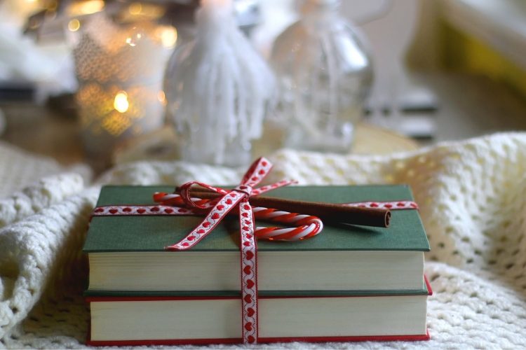 Βιβλία: Μια κλασσική αξία για δώρο την εορταστική περίοδο