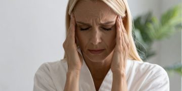 Γιατί οι γυναίκες υποφέρουν περισσότερο από ημικρανίες;