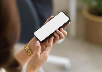 Κριτική αγνόηση: H δεξιότητα που μας βοηθά να επιβιώνουμε στην εποχή της υπερπληροφόρησης