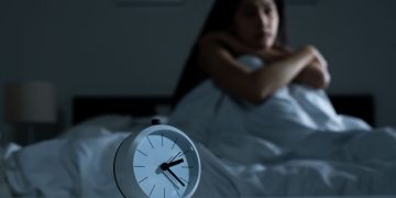Αυπνία & διακεκομμένος ύπνος: Τι μας συμβαίνει και πώς μπορούμε να βοηθηθούμε