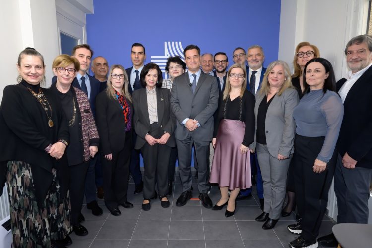 Εγκαινιάστηκαν τα νέα γραφεία της Ένωσης Ασθενών Ελλάδας στο Σύνταγμα