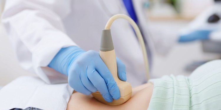 Ο ρόλος της προληπτικής αμφοτερόπλευρης σαλπιγγεκτομής στη μείωση της επίπτωσης του καρκίνου των ωοθηκών