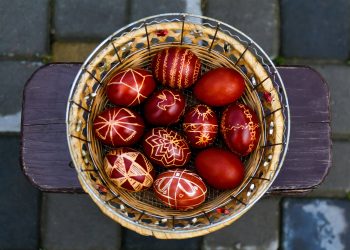 κόκκινα αυγά