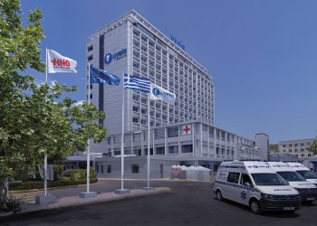 Η Πρώτη Πλήρως Ρομποτική Επέμβαση «Beyond-TME» (bTME) στην Ελλάδα