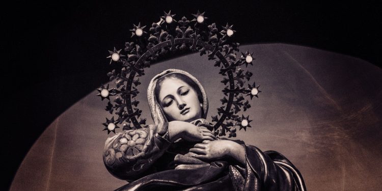 Μαρία η Μαγδαληνή: Ιστορική μορφή ή η μεγαλύτερη παρεξήγηση της χριστιανικής παράδοσης;