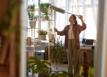 Πως καθαρίζουμε το σπίτι μας μετά τον χειμώνα;