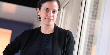 Ελίζα Κωνοφάγου: Η Ελληνίδα επιστήμονας που αλλάζει το μέλλον της ιατρικής