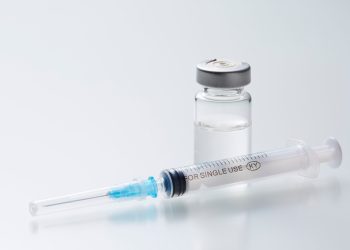 FDA: Πράσινο φως στο πρώτο εμβόλιο γρίπης τεχνολογίας mRNA της Moderna