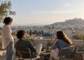 Μεγαλώνοντας μέσα στις κρίσεις: Τι χρειάζεται η νέα γενιά για να ζει καλύτερα