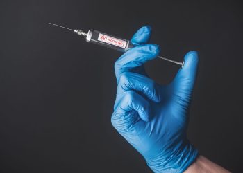 Συστάσεις εμβολιασμού σε ασθενείς με νεοπλασίες από τη Θεραπευτική Κλινική ΕΚΠΑ (Νοσοκομείο «Αλεξάνδρα»)